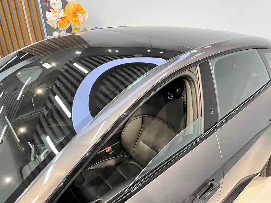 900x675_0_q87_c42_autohomecar__Chto52kVpqKALAT6AAgnb-WSdRU327.jpg.webp Used Avita 12 2023 700 Triple Laser Rear Drive Luxury Edition