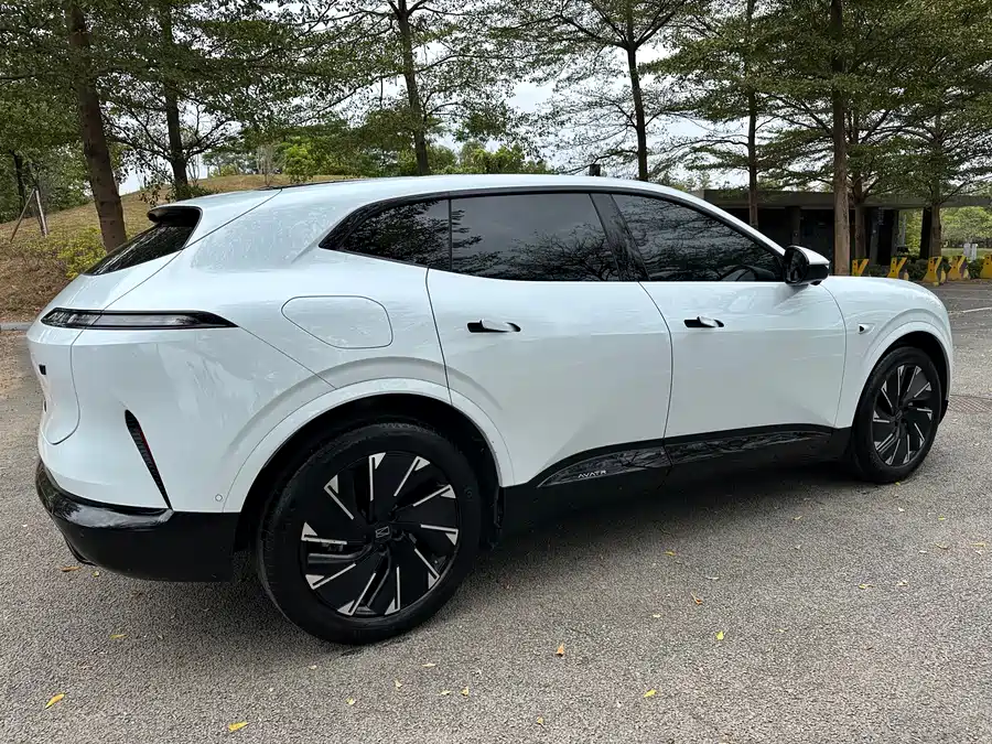 900x675_0_q87_c42_autohomecar__Chto52kcGIaASQUpABEp1VbQ8Tc467.jpg.webp Used Avita 07 2024 Max extended range version