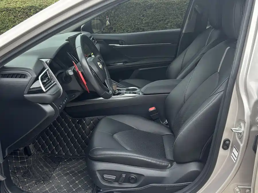900x675_0_q87_c42_autohomecar__Chto52kdXX2ATU0kAAgxlKo9Sw0530.jpg.webp Used Camry 2021 2.5S Advanced Edition