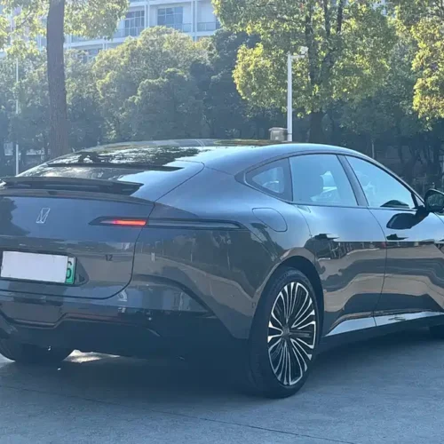 900x675_0_q87_c42_autohomecar__Chto52kgGNiAZxU0AAtFNtdxYK4132.jpg.webp Used Avita 12 2025 Ultra range extended version