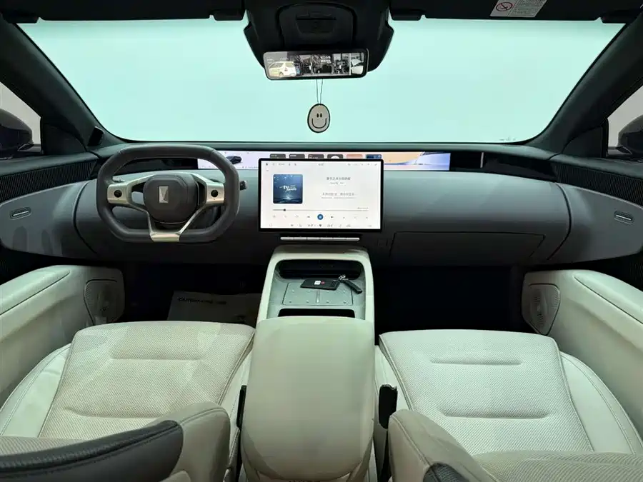 Used Avita 12 2023 700 Triple Laser Rear Drive Luxury Edition