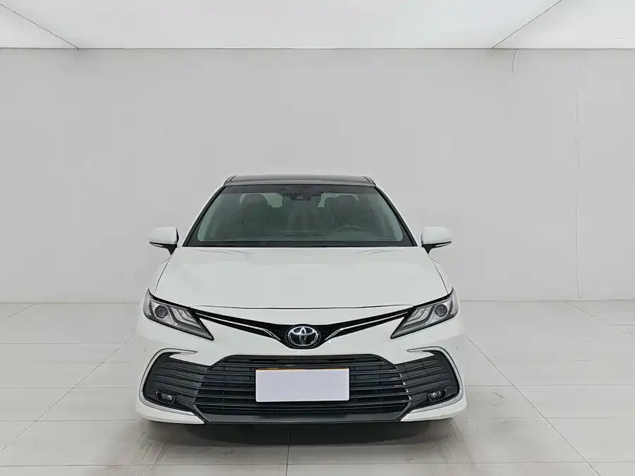 900x675_0_q87_c42_autohomecar__Chto52kqsQ6AbiG0AAG2wvGASTI744.jpg.webp Used Camry 2021 2.5G Deluxe Edition