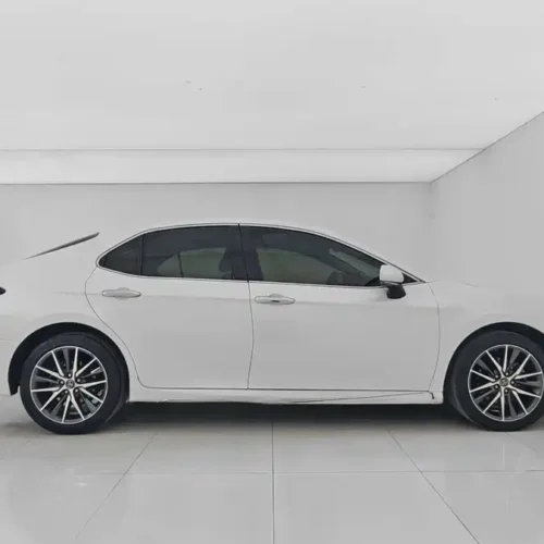 900x675_0_q87_c42_autohomecar__Chto52kqsRGAbZK_AAFWlnkwbhc603.jpg.webp Used Camry 2021 2.5G Deluxe Edition