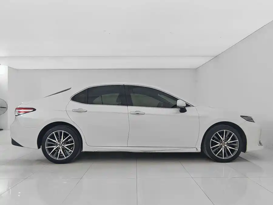 900x675_0_q87_c42_autohomecar__Chto52kqsRGAbZK_AAFWlnkwbhc603.jpg.webp Used Camry 2021 2.5G Deluxe Edition