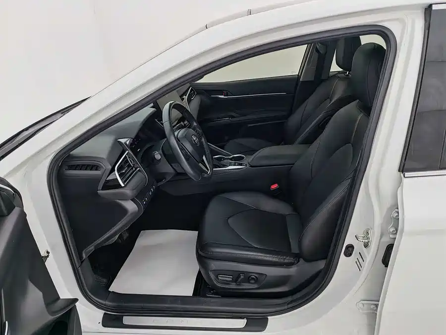 900x675_0_q87_c42_autohomecar__Chto52kqsRKAPHJKAAK4eCEuSPo248.jpg.webp Used Camry 2021 2.5G Deluxe Edition