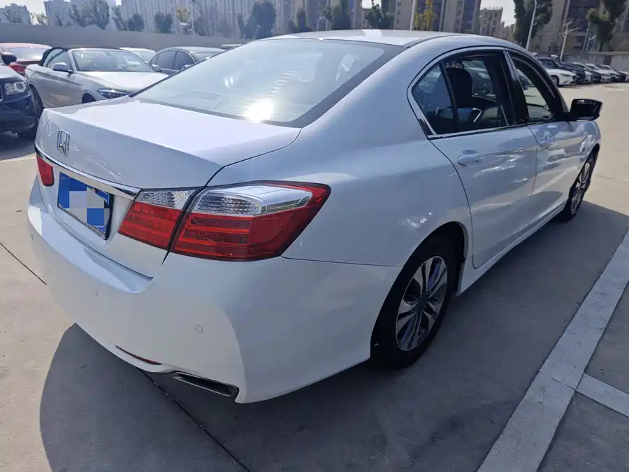 Used Accord 2015 2.0L LX Comfort Edition