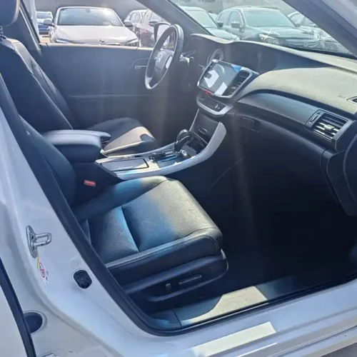 Used Accord 2015 2.0L LX Comfort Edition