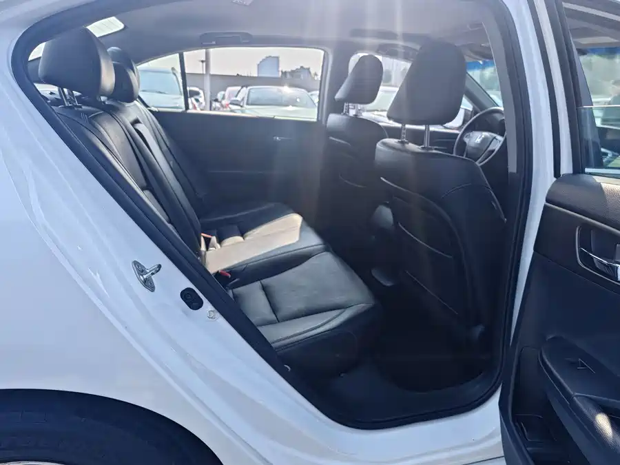 Used Accord 2015 2.0L LX Comfort Edition