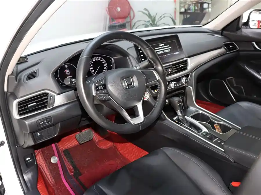 Used Accord 2022 260TURBO Deluxe Edition