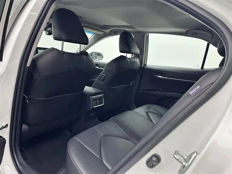 900x675_0_q87_c42_autohomecar__Chto52lEx8SAI81IAAFxeac4-oM975.jpg.webp Used Camry 2023 2.0G Deluxe Edition