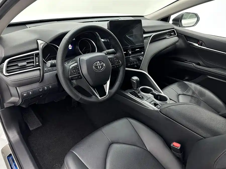 900x675_0_q87_c42_autohomecar__Chto52lEx8WAMkhGAAIpMLPmb3w656.jpg.webp Used Camry 2023 2.0G Deluxe Edition