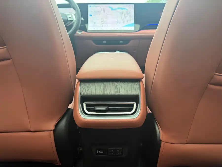 Used Changan CS75PLUS 2025 fourth generation UItra 2.0T New Blue Whale Smart Intelligent Engine