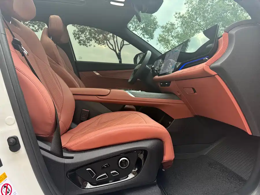 Used Changan CS75PLUS 2025 fourth generation UItra 2.0T New Blue Whale Smart Intelligent Engine