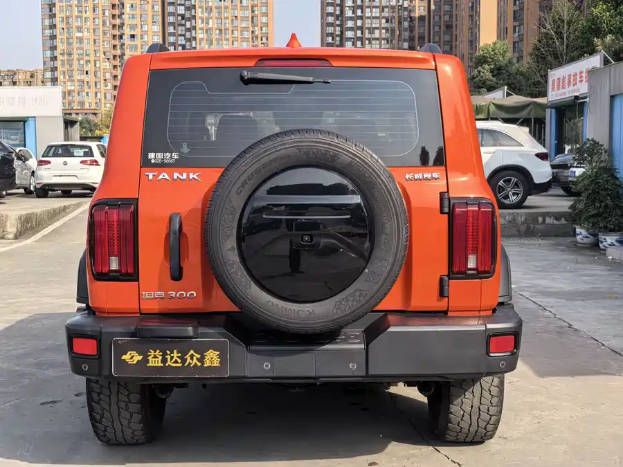 900x675_0_q87_c42_autohomecar__Chto52lKSFKAQ3ArAAaMYvIRfFM849.jpg.webp Used GWM Tank 300 2021 Off-Road Version 2.0T Conqueror
