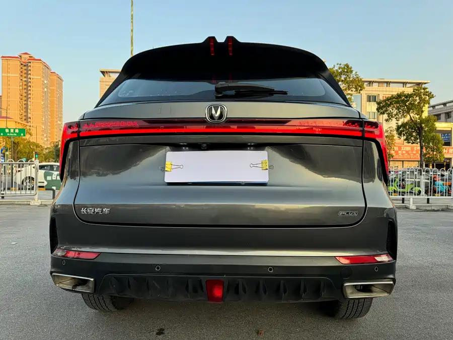 900x675_0_q87_c42_autohomecar__Chto52lOMa2AE-goAAkpPUdBnLM547.jpg.webp Used Changan CS75PLUS 2022 second generation 1.5T automatic premium model