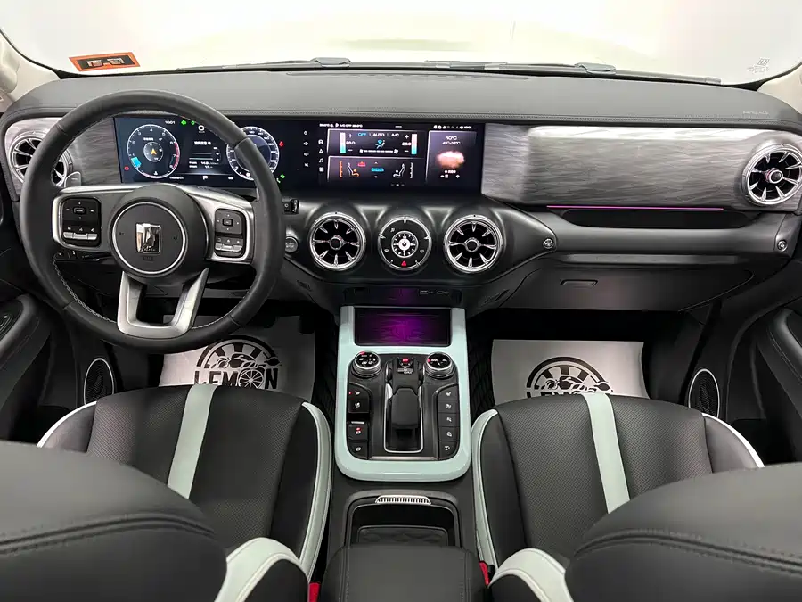900x675_0_q87_c42_autohomecar__Chto52lR7BCATAvOAAi6jUnC68w660.jpg.webp Used GWM Tank 300 2021 City Edition 2.0T Very Stylish