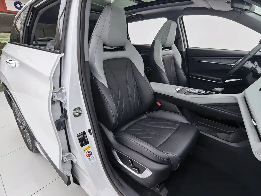 Used Changan CS75PLUS 2024 third generation championship version 2.0T smart driving model