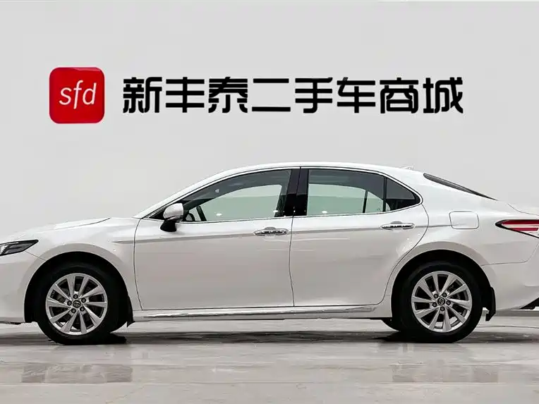 900x675_0_q87_c42_autohomecar__Chto52lUoDyAa2RMAAEYJK6j3fs291.jpg.webp Used Camry 2023 2.0G Deluxe Edition