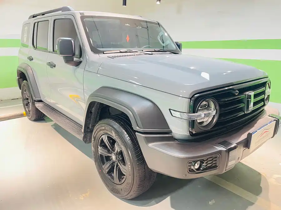 900x675_0_q87_c42_autohomecar__Chto52lV_bWAdI6qAAgzd8fDe_0858.jpg.webp Used GWM Tank 300 2023 Off-Road Version 2.0T Conqueror