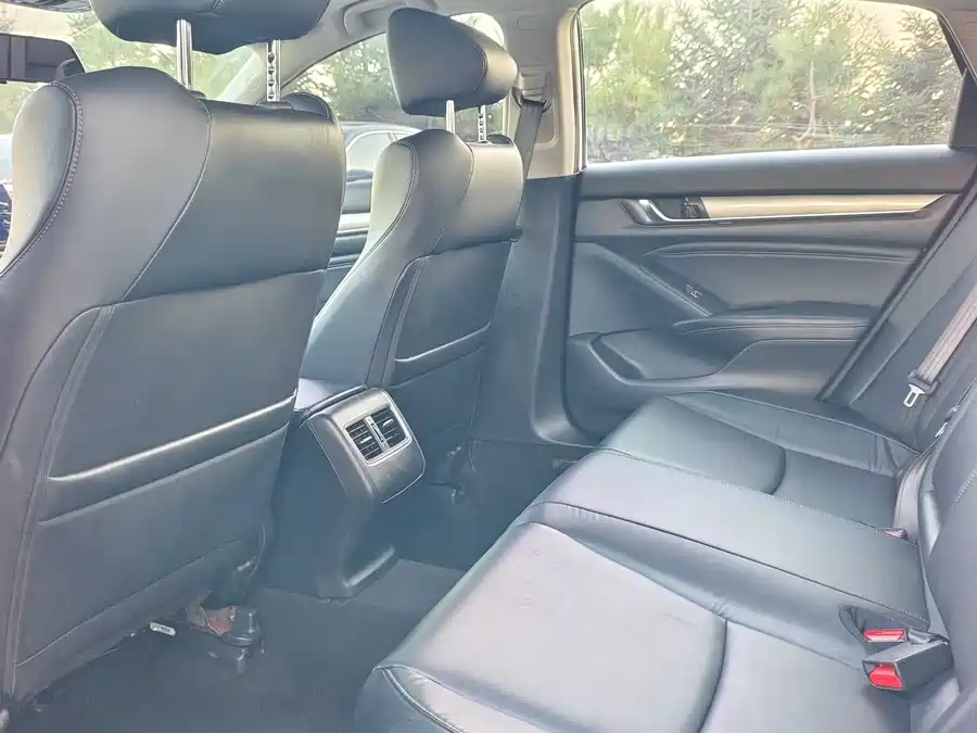 900x675_0_q87_c42_autohomecar__Chto52laAaiAI7fdAAKpRYO2Xm0419.jpg.webp Used Accord 2018 260TURBO Elite Edition National VI