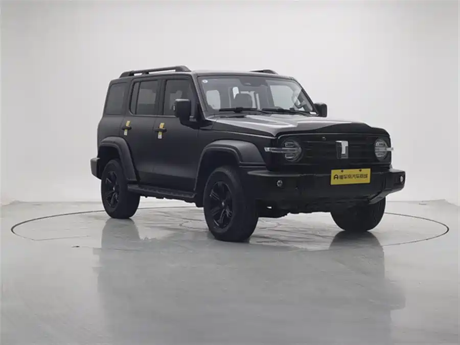 900x675_0_q87_c42_autohomecar__Chto52lcgDWAKmT5AADr6eSe-AQ689.jpg.webp Used GWM Tank 300 2023 Off-Road Version 2.0T Challenger
