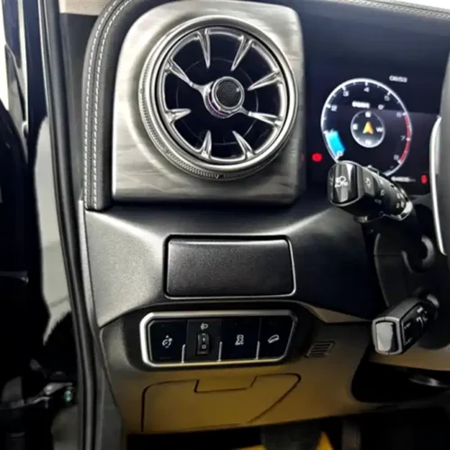 900x675_0_q87_c42_autohomecar__Chto52lcgDeAWGOrAAGAVi5wFRU041.jpg.webp Used GWM Tank 300 2023 Off-Road Version 2.0T Challenger