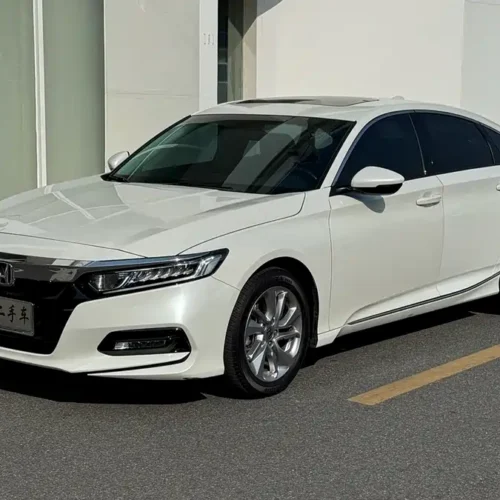 900x675_0_q87_c42_autohomecar__Chto52lvmmqAfHzWAAqca_Hs-NM680.jpg.webp Used Accord 2018 260TURBO Deluxe Edition National VI