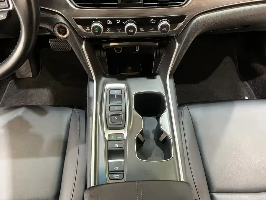 Used Accord 2022 Sharp Hybrid 2.0L Sharp Collar Edition
