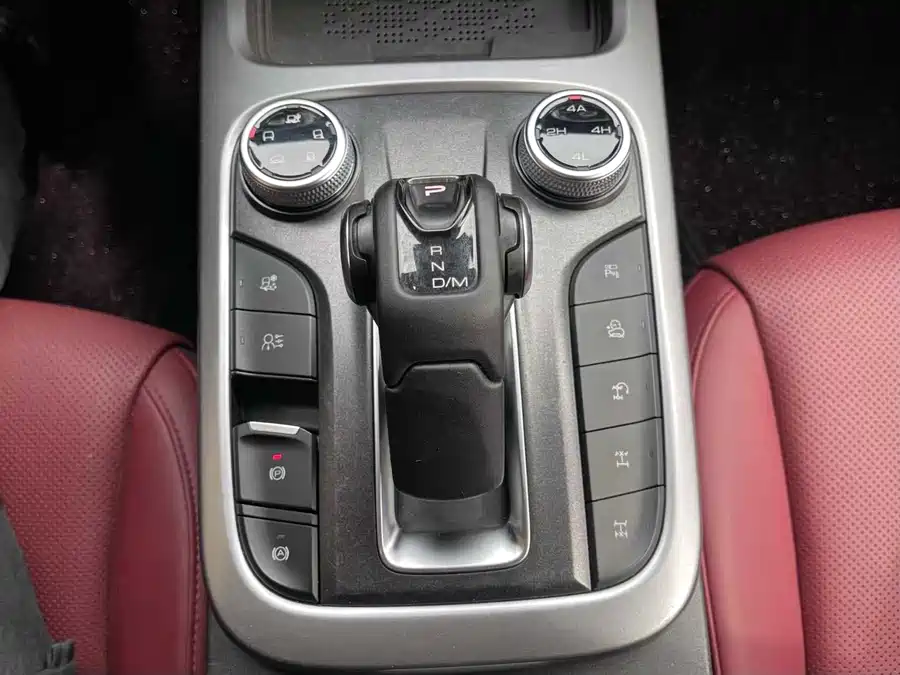 Used GWM Tank 300 2024 model 330 3.0T V6