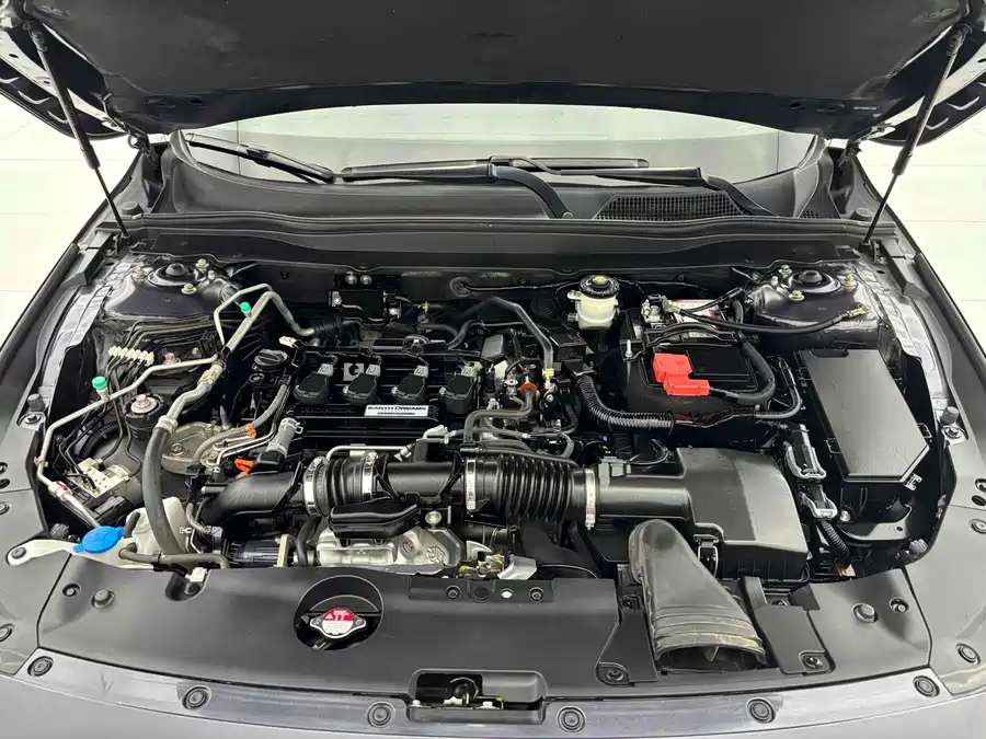 900x675_0_q87_c42_autohomecar__ChtpWGiSDG-Ae_dlAApVHe9p3os416.jpg.webp Used Accord 2022 260TURBO Deluxe Edition