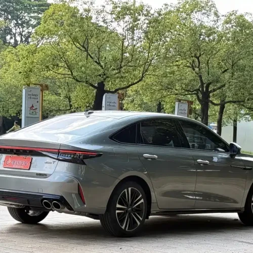 900x675_0_q87_c42_autohomecar__ChtpWGj06b-ACQ7ZAAzUzd2DTtk460.jpg.webp Used Chery Arrizo 8 2023 high-energy version 2.0T DCT Chi