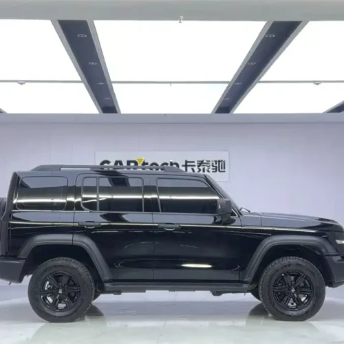 900x675_0_q87_c42_autohomecar__ChtpWGj1qDOADJsBAAFQSTiZ_Ds767.jpg.webp Used GWM Tank 300 2023 Off-Road Version 2.0T Conqueror