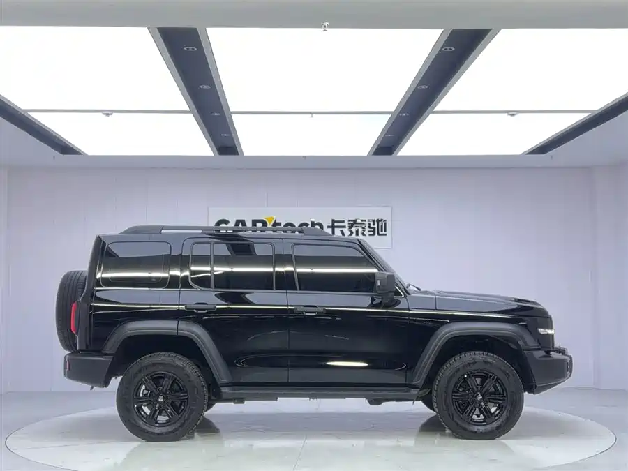 900x675_0_q87_c42_autohomecar__ChtpWGj1qDOADJsBAAFQSTiZ_Ds767.jpg.webp Used GWM Tank 300 2023 Off-Road Version 2.0T Conqueror