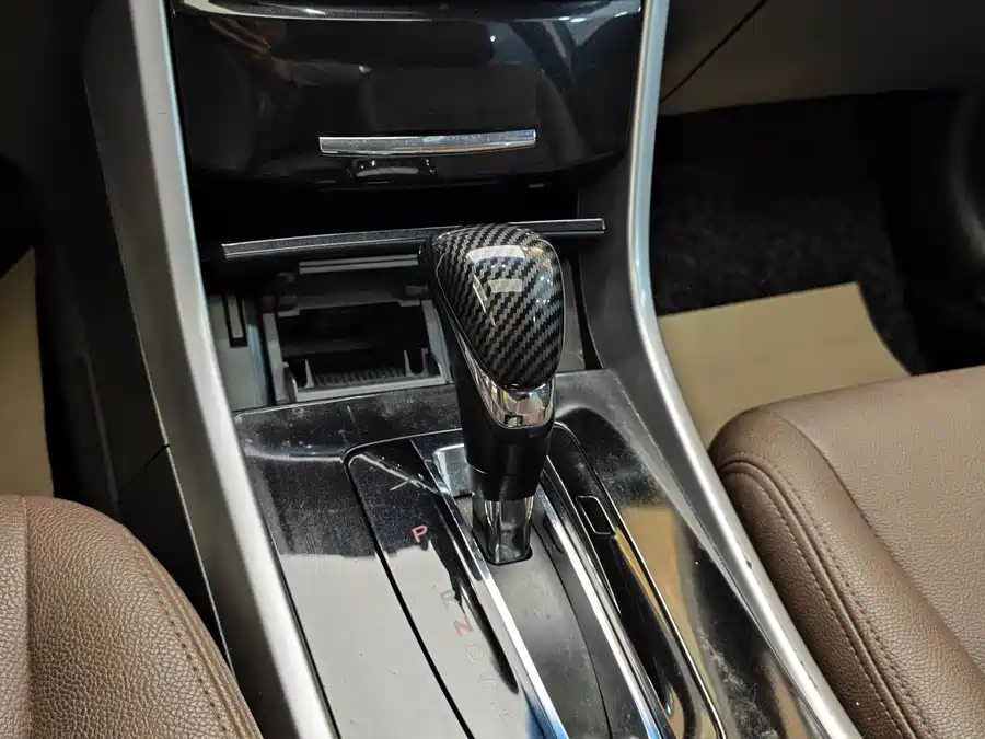 900x675_0_q87_c42_autohomecar__ChtpWGj8Qm-AGw72AAUz-9iBkyA956.jpg.webp Used Accord 2016 2.0L Comfort Edition