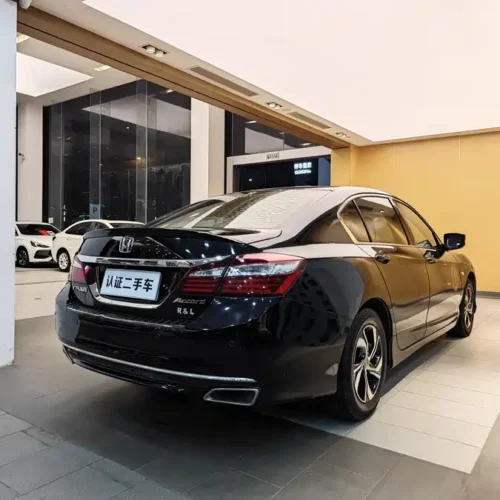 900x675_0_q87_c42_autohomecar__ChtpWGj8QnSAYGerAATdABd1BVE745.jpg.webp Used Accord 2016 2.0L Comfort Edition