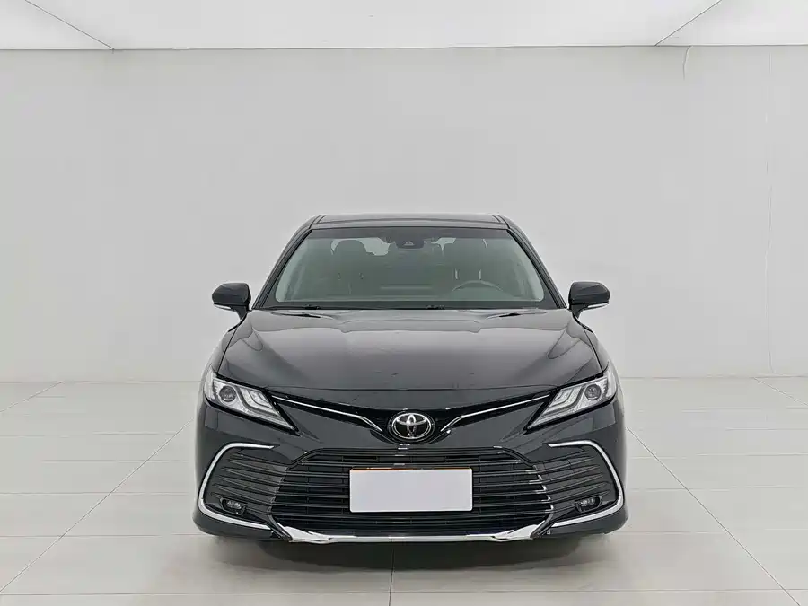 900x675_0_q87_c42_autohomecar__ChtpWGk2yTqAUD90AAHxlhO9EC4555.jpg.webp Used Camry 2023 2.5G Deluxe Edition