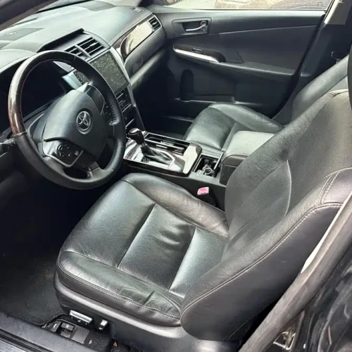 900x675_0_q87_c42_autohomecar__ChtpWGk8xh2APwjxAAvywRxf47k518.jpg.webp Used Camry 2016 2.0G 10th Anniversary Leading Edition