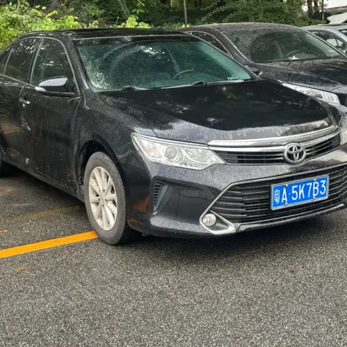 900x675_0_q87_c42_autohomecar__ChtpWGk8xhWAH2VbABHqAV9NWW8354.jpg.webp Used Camry 2016 2.0G 10th Anniversary Leading Edition