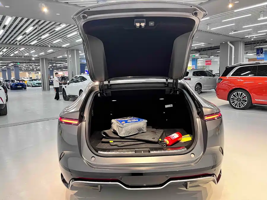 900x675_0_q87_c42_autohomecar__ChtpWGkVprCAdQgeAAk6JcLHDZs156.jpg.webp Used Avita 12 2023 700 Triple Laser Rear Drive Luxury Edition