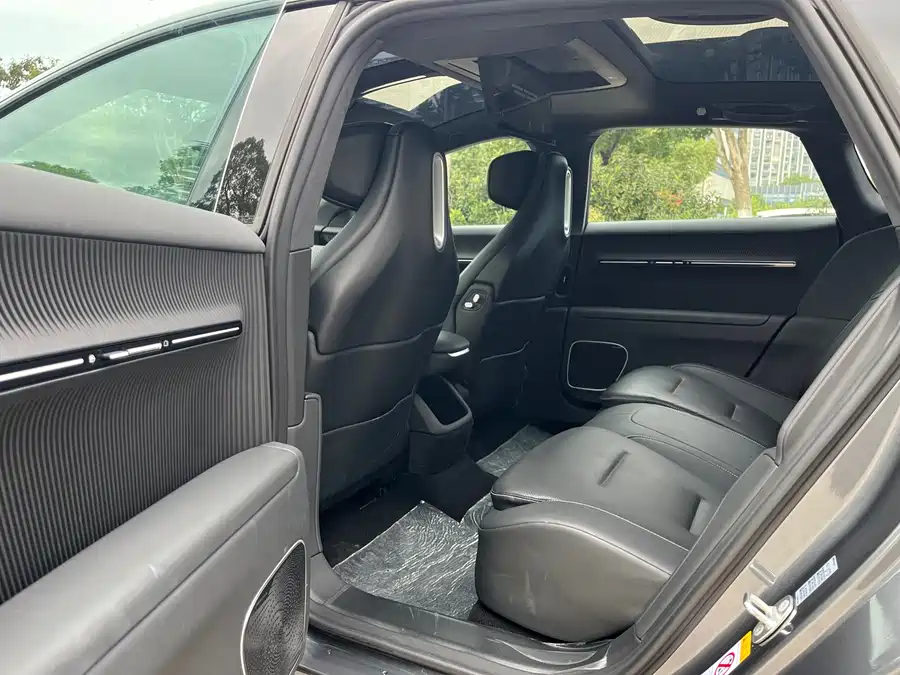 900x675_0_q87_c42_autohomecar__ChtpWGki3Z2AAJouAAj7Uu_WOF0816.jpg.webp Used Avita 12 2025 Ultra range extended version