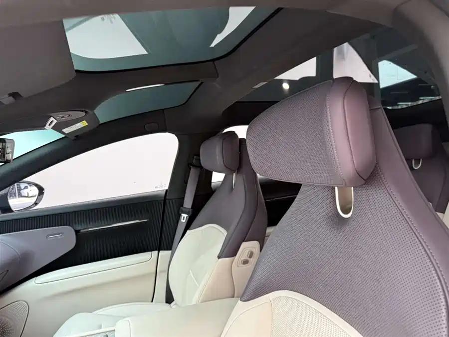 Used Avita 12 2023 700 Triple Laser Rear Drive Luxury Edition