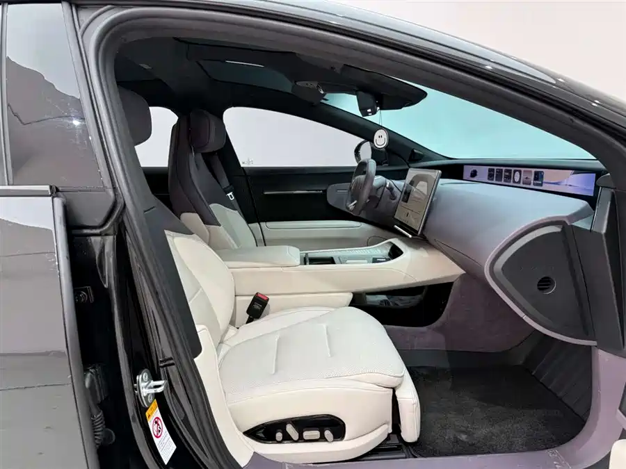 Used Avita 12 2023 700 Triple Laser Rear Drive Luxury Edition