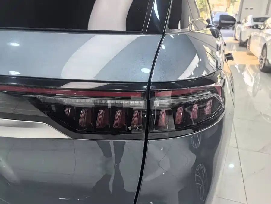 900x675_0_q87_c42_autohomecar__ChtpWGkvluqAVo4RAAJN_fOJdug408.jpg.webp Used Tiggo 9 2023 2.0T dual-clutch two-wheel drive luxury version 7 seats