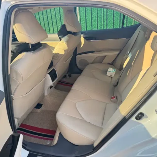 900x675_0_q87_c42_autohomecar__ChtpWGkz8imAaOX7AAgEGO1qbWU508.jpg.webp Used Camry 2023 2.0G Deluxe Edition