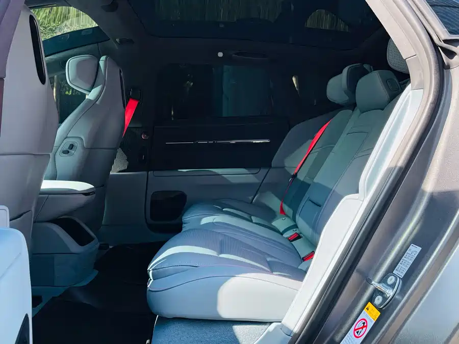 Used Avita 12 2023 650 triple laser four-wheel drive performance version