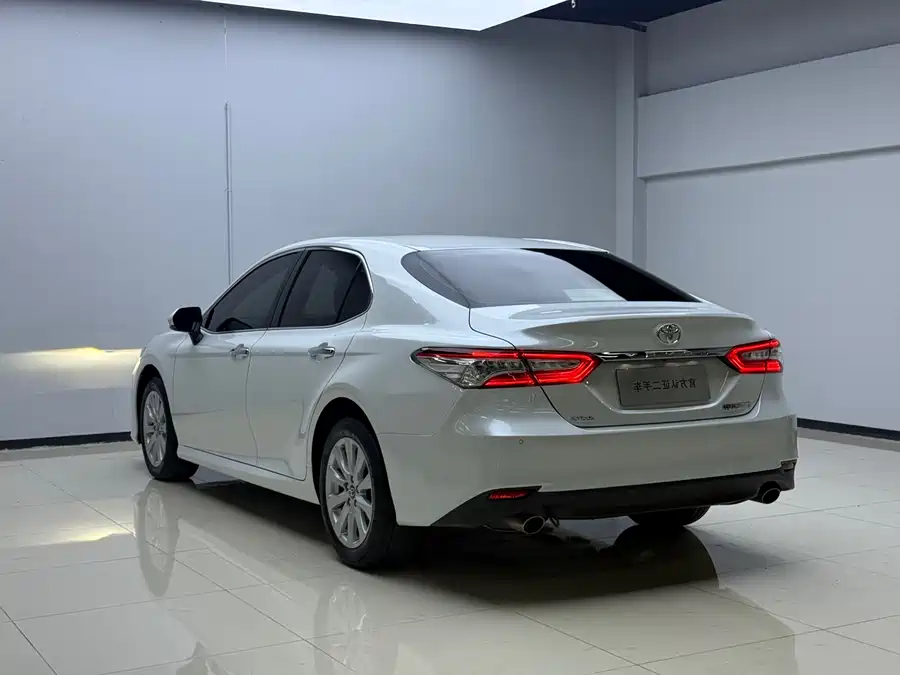 Used Camry 2019 2.0G Deluxe Edition National V