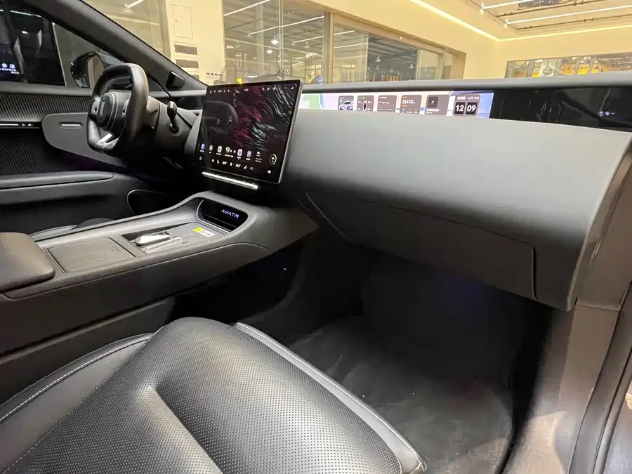 Used Avita 12 2025 Max extended range version