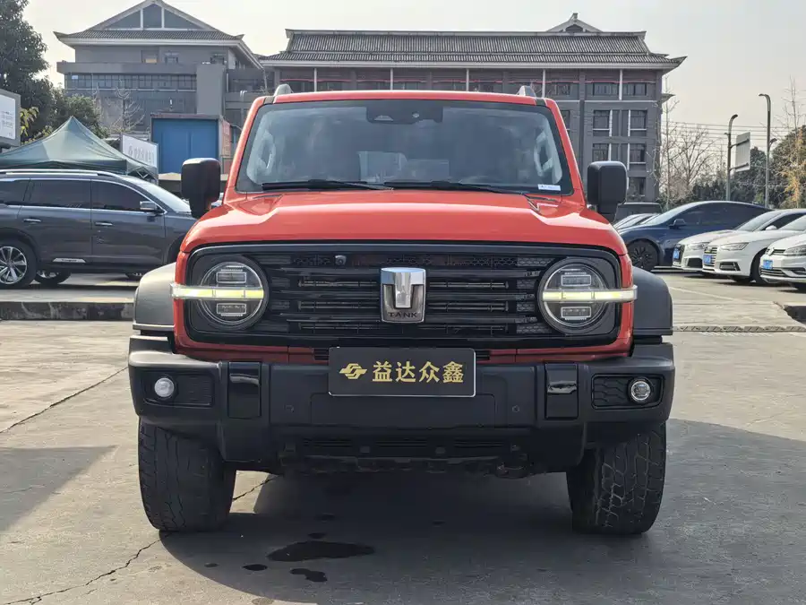 900x675_0_q87_c42_autohomecar__ChtpWGlKR_6AcvViAAaFQSbjJkE009.jpg.webp Used GWM Tank 300 2021 Off-Road Version 2.0T Conqueror