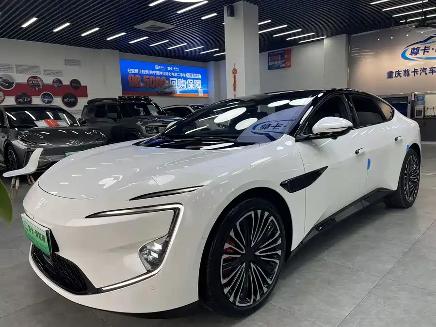 900x675_0_q87_c42_autohomecar__ChtpWGlLZYqAdXUTAAQt0GrAxE4357.jpg.webp Used Avita 12 2025 Ultra range extended version