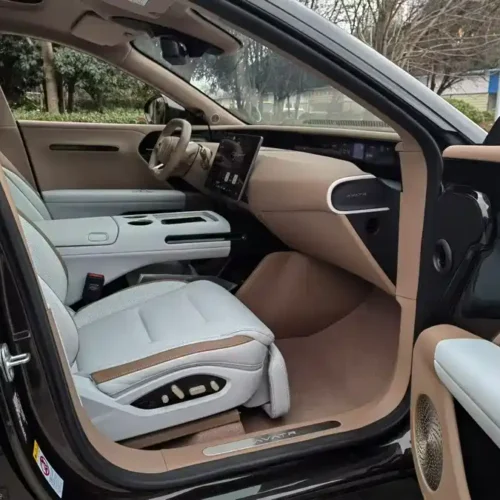 900x675_0_q87_c42_autohomecar__ChtpWGlM__mAakx_AAMgcnMNIpE651.jpg.webp Used Avita 07 2024 Pro pure electric version